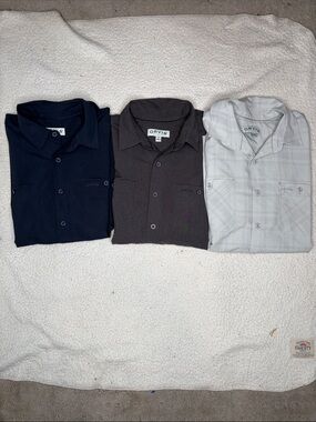 Set of 3 Orvis Shirt Sleeve Woven Tech Shirt: Size Medium